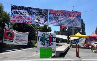 Marcha la Patrulla Espiritual por Toluca; exigen la apertura de anexos 
