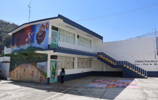 Mejora Huixquilucan las condiciones de dos escuelas públicas