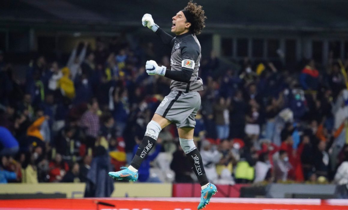 Memo Ochoa, el mejor portero mexicano en Mundiales