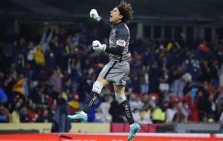 Memo Ochoa, el mejor portero mexicano en Mundiales