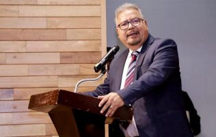 Organiza Edomex diálogo para prevenir conflictos laborales