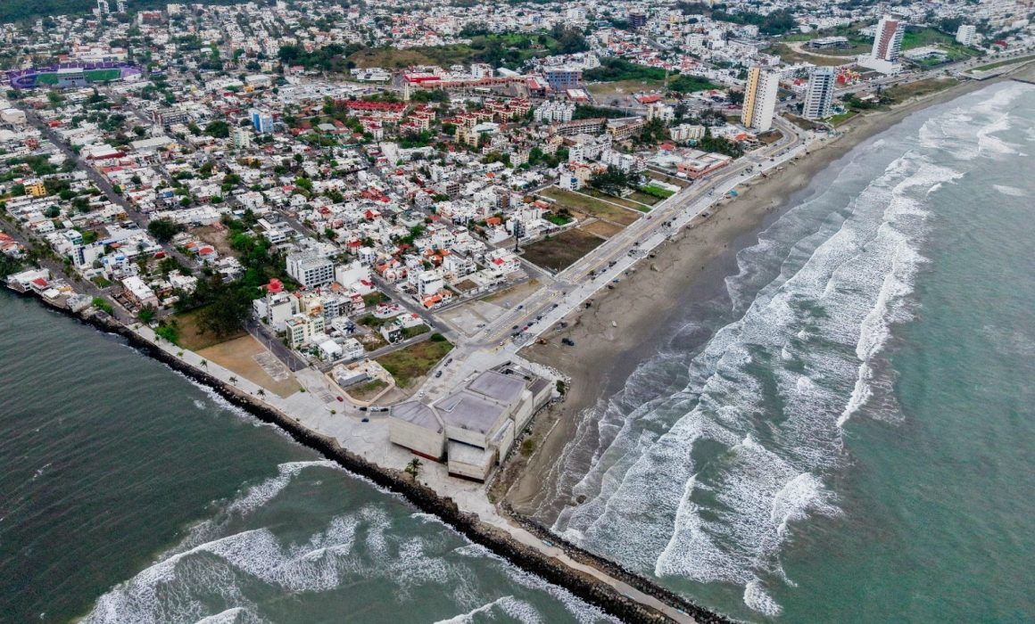 Playas de Boca del Río están limpias y listas para Semana Santa: alcaldesa