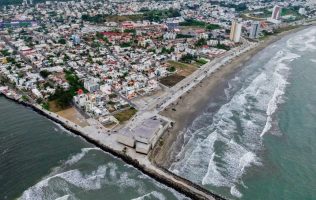 Playas de Boca del Río están limpias y listas para Semana Santa: alcaldesa