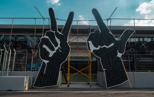 Ponen bello al Autódromo Hermanos Rodríguez para el Vive Latino 26