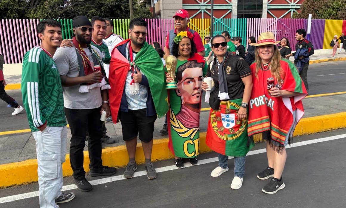 Portugués ya levantan la Copa del Mundo en el Estadio Banorte