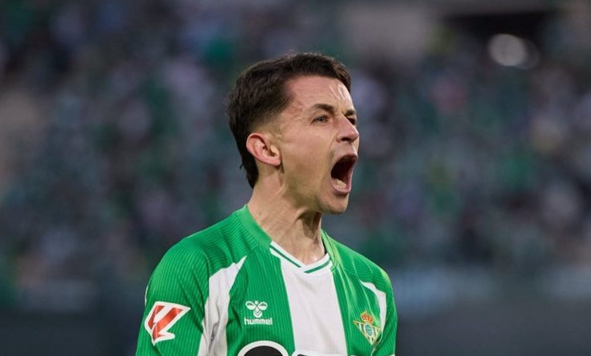 Presume Betis convocatoria de Álvaro Fidalgo con la Selección Mexicana