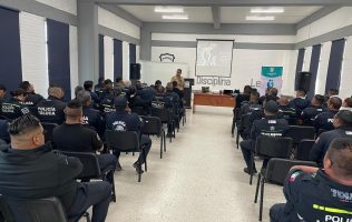Promueven autoridades capacitación policial en Toluca previo al 8M