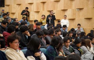 Promueven respeto e igualdad en conferencia por el Día de la Mujer