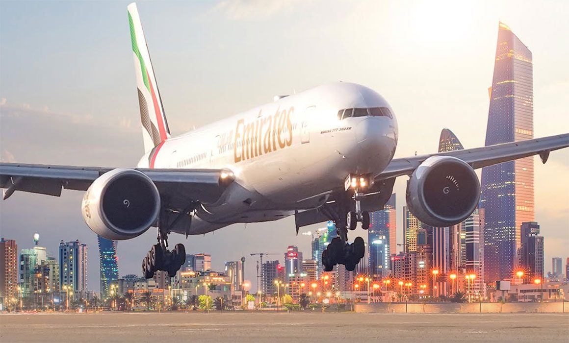Reanuda Emirates más de 100 vuelos desde Dubái tras reapertura parcial