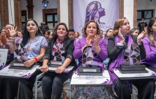 Reconoce Cabildo de Toluca a mujeres transformadoras del municipio