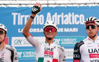 Recupera el liderato Isaac del Toro en la Tirreno Adriático de Italia