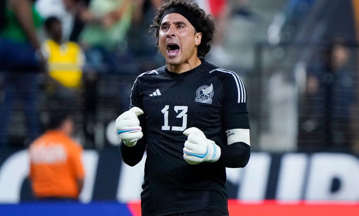 Regresa Guillermo Ochoa a la selección mexicana