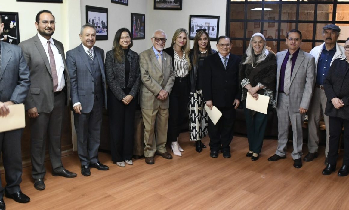 Reúne Universidad de Ixtlahuaca a expertos en criminología de 3 países