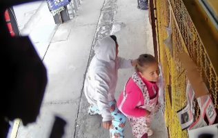 Roba aretes a adulta mayor en calles de Chimalhuacán