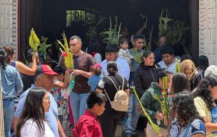 Se abarrotan iglesias en Edomex solo durante Semana Santa