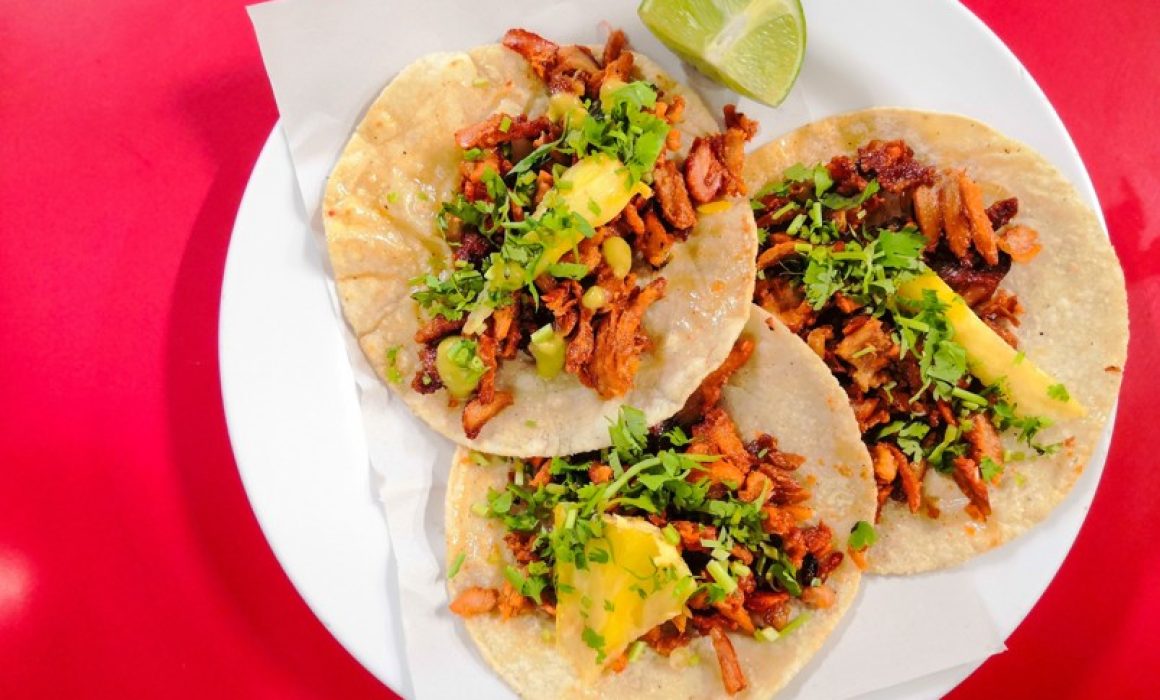 ¡Brilla el taco como orgullo nacional! celebran al ícono de México