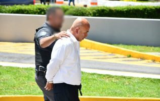 Acumulan más de mil años de prisión 20 objetivos del Operativo Enjambre