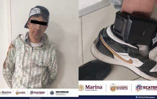 Agarran a presunto ladrón en Ecatepec, tenía brazalete de preliberación