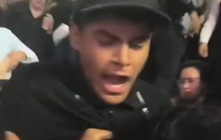 Agreden a reportera en palenque de la Feria del Caballo en Texcoco