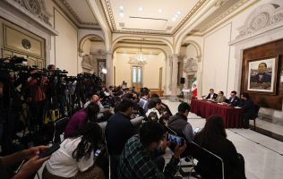 Atendidas, 20 de 29 peticiones planteadas por transportistas: Segob