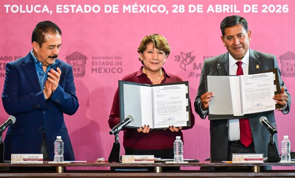 Atiende Delfina Gómez peticiones de sindicatos magisteriales en Edomex