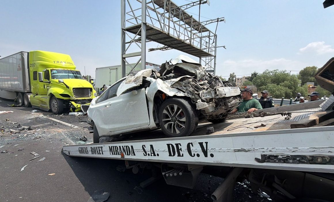 Capturan a operador de tráiler tras carambola mortal en Ecatepec