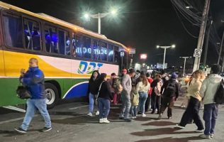 Colapsan bloqueos la México–Pachuca y afectan transporte a Tecámac