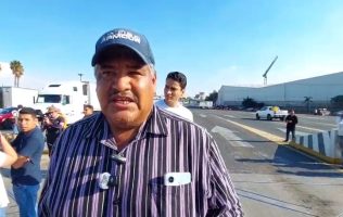 Condena Teoloyucan agresiones y bloquea caseta de Tepotzotlán