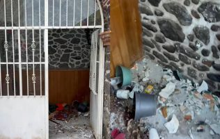 Condenan vandalización de capilla posa en Tecámac