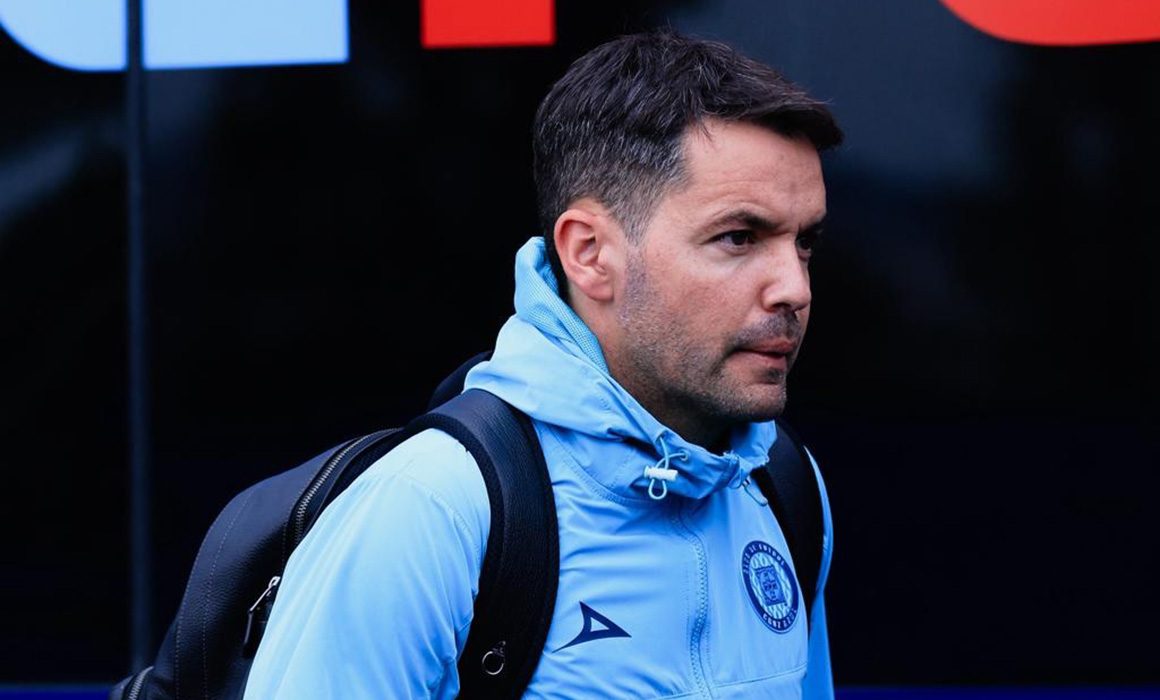 Confirma Cruz Azul salida de Larcamón y nuevo técnico