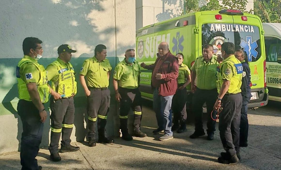 Coordina Edomex traslados a hospitales de lesionados en Acapulco