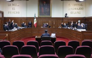 Corte avala a UIF bloquear cuentas bancarias