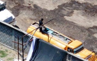 Denuncian saqueo de agua en Teotihuacán; operan pipas las 24 horas