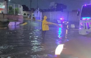 Disminuye el nivel de agua, pero tráfico colapsa retorno desde CDMX