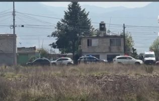 Dispara contra su madre frente a su hijo en Toluca y luego se suicida