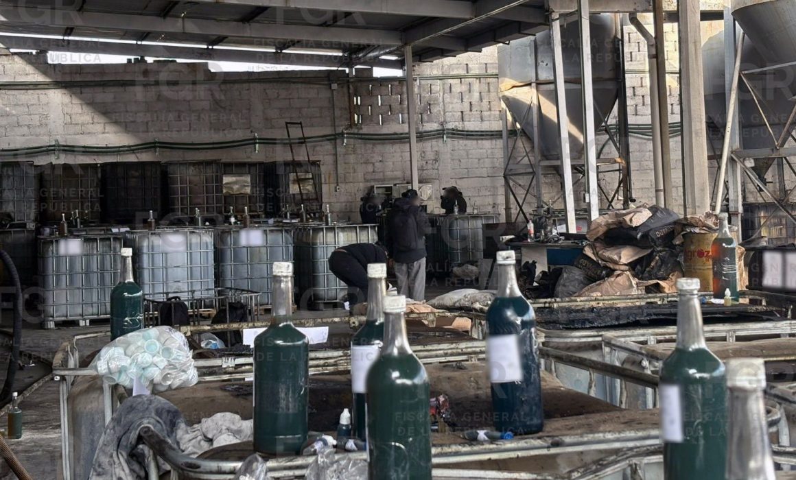 Encuentra FGR 74 mil litros de huachicol en Temoaya 6 detenidos