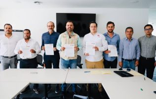 Firma Tlajomulco convenio con Infonavit para recuperar 10 mil viviendas
