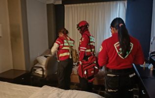 Hallan sin vida a extranjera en hotel de Toluca; indaga fiscalía
