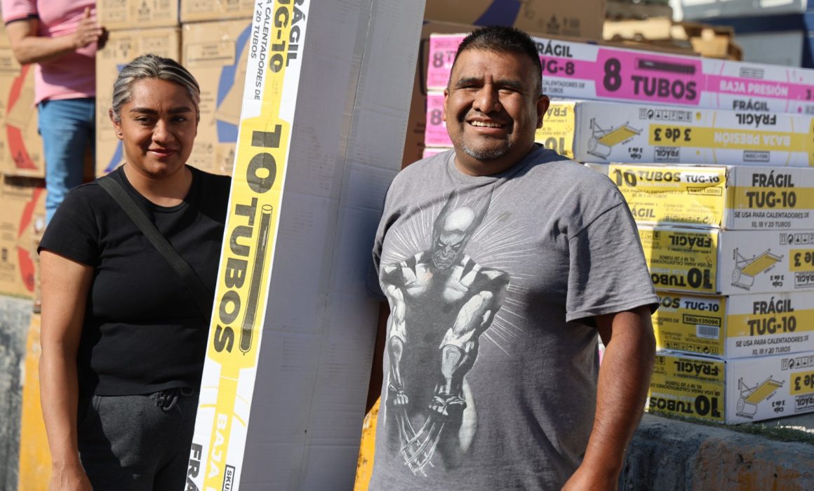 Impulsa Huixquilucan vivienda con subsidios a familias