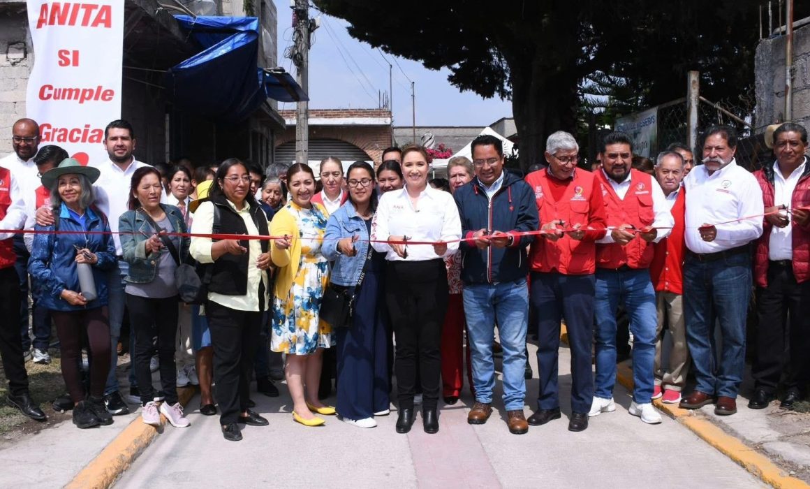 Inauguran andador y rehabilitación de drenaje en San Mateo Atenco