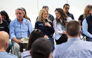 Mantiene Romina Contreras primer lugar en aprobación ciudadana