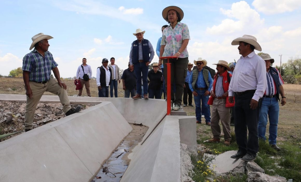 Mejoran al campo mexiquense con importante inversión del Edomex