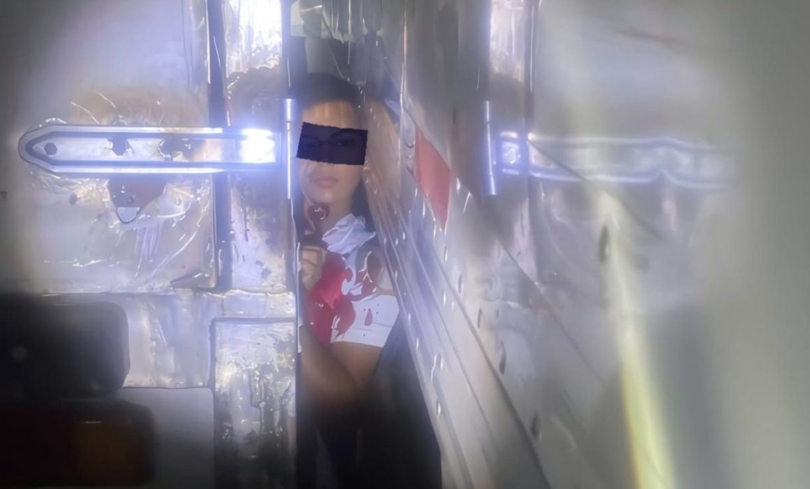 Muere trabajador prensado entre camiones en Ecatepec