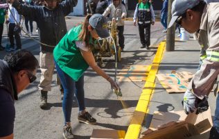 Participan vecinos y autoridades en jornada de limpieza en Tianguistenco