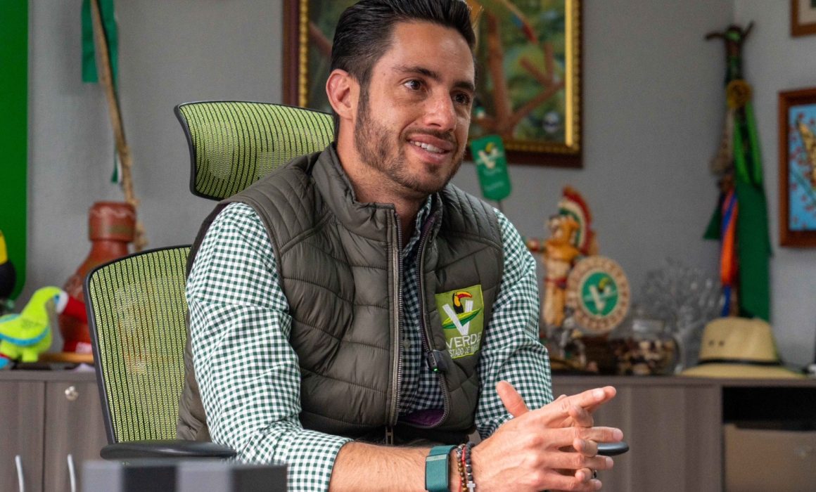 Propone Pepe Couttolenc estacionamiento gratis en Edomex