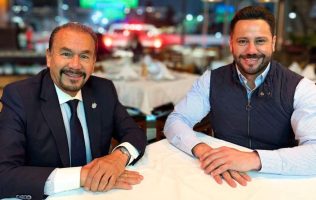 Reafirman unidad rumbo a 2027 Anuar Azar y Pedro Rodríguez