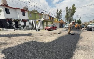Realiza gobierno mantenimiento y bacheo en Izcalli