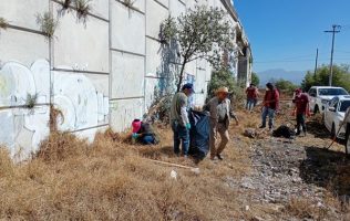 Realizan autoridades limpieza en Río Lerma