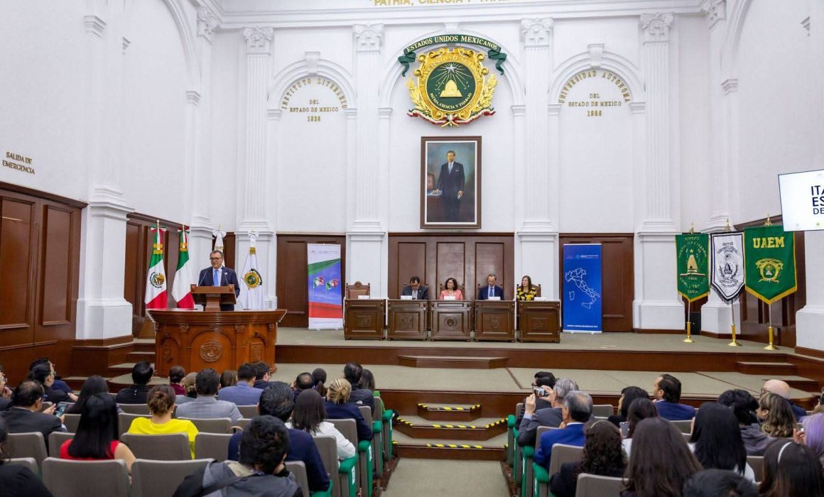 Recibe UAEMéx a comunidad empresarial italiana