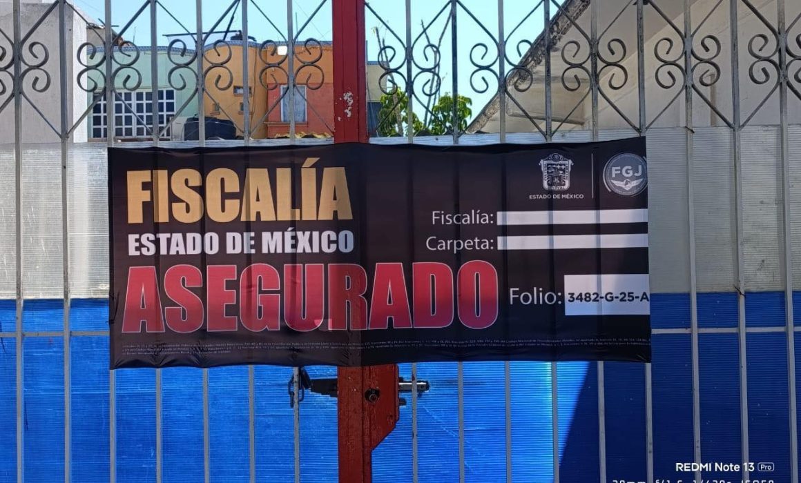 Recuperan auto en Apaxco y coloca FGJEM sellos a predio clandestino